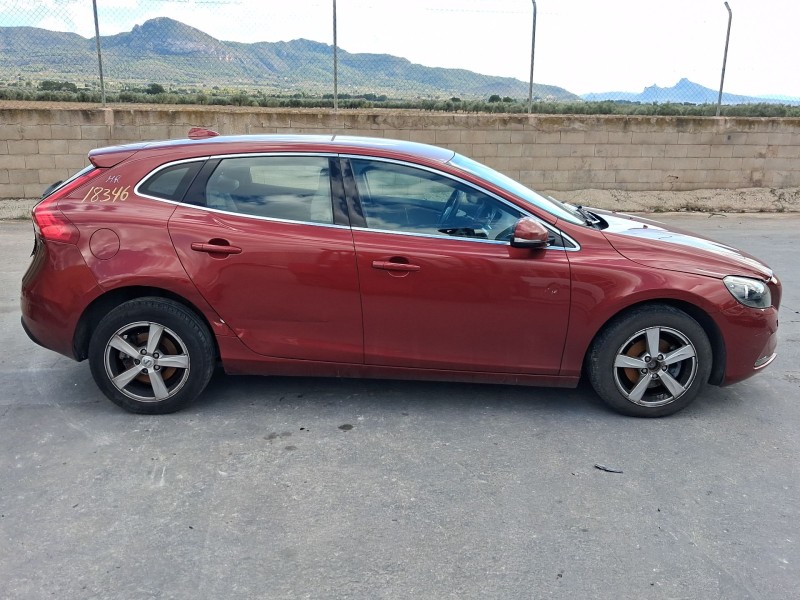 volvo v40 hatchback (525) del año 2014
