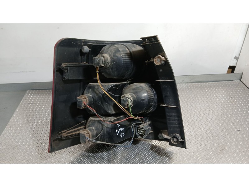 Recambio de piloto trasero derecho para land rover range rover sport v8 td first edition referencia OEM IAM LR162965  