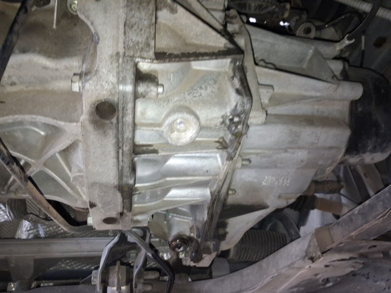 Recambio de caja cambios para renault captur i (j5_, h5_) 1.5 dci 90 referencia OEM IAM JR5332 320107911R 8201601160
