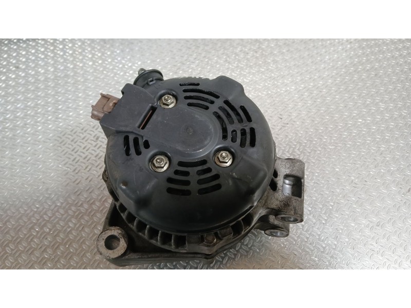 Recambio de alternador para land rover range rover sport v8 td first edition referencia OEM IAM YLE500290  