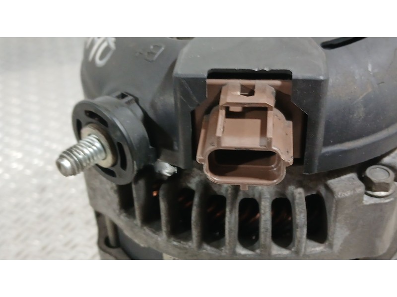 Recambio de alternador para land rover range rover sport v8 td first edition referencia OEM IAM YLE500290  