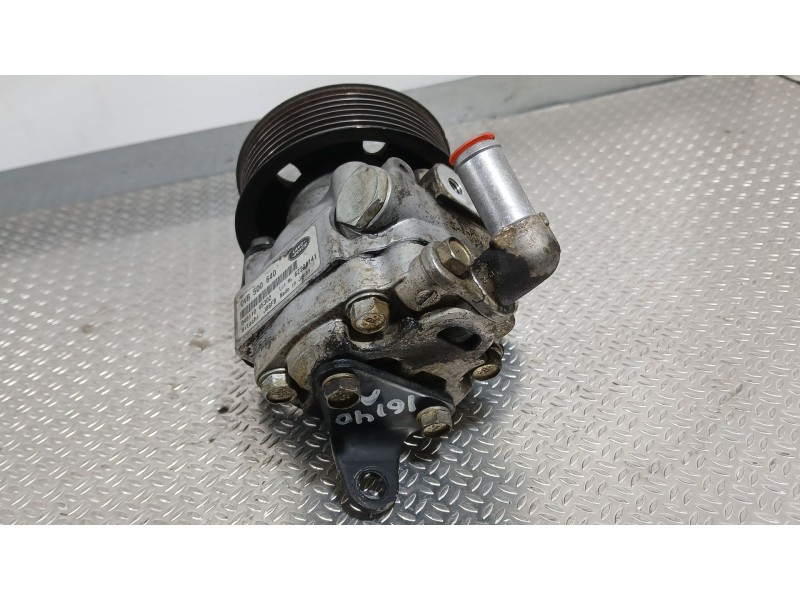 Recambio de bomba direccion para land rover range rover sport v8 td first edition referencia OEM IAM QVB500640  