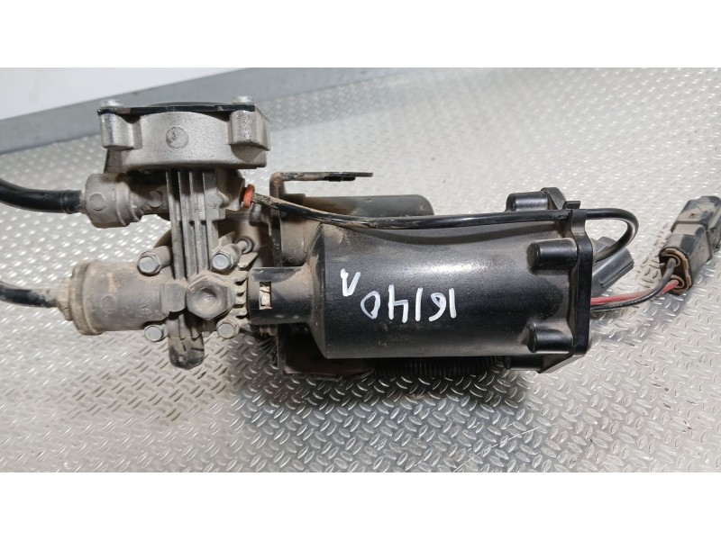 Recambio de compresor suspension neumatica para land rover range rover sport v8 td first edition referencia OEM IAM   