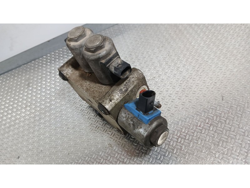 Recambio de modulo electronico para land rover range rover sport v8 td first edition referencia OEM IAM   
