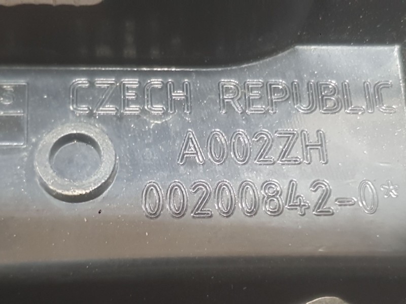 Recambio de piloto trasero izquierdo exterior para peugeot 2008 i (cu_) 1.6 bluehdi 100 referencia OEM IAM 9826730480  