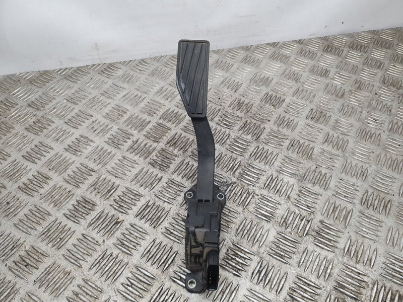 Recambio de potenciometro pedal para nissan pixo (uao) acenta referencia OEM IAM 4940068K40 6PV00907408 