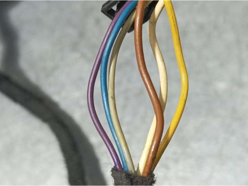 Recambio de retrovisor derecho para skoda rapid active referencia OEM IAM 5JB857408K  ELECTRICO 6 CABLES