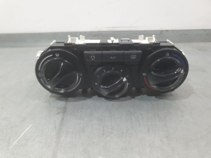 Recambio de mando calefaccion / aire acondicionado para peugeot 2008 i (cu_) 1.6 bluehdi 100 referencia OEM IAM 9819611580  