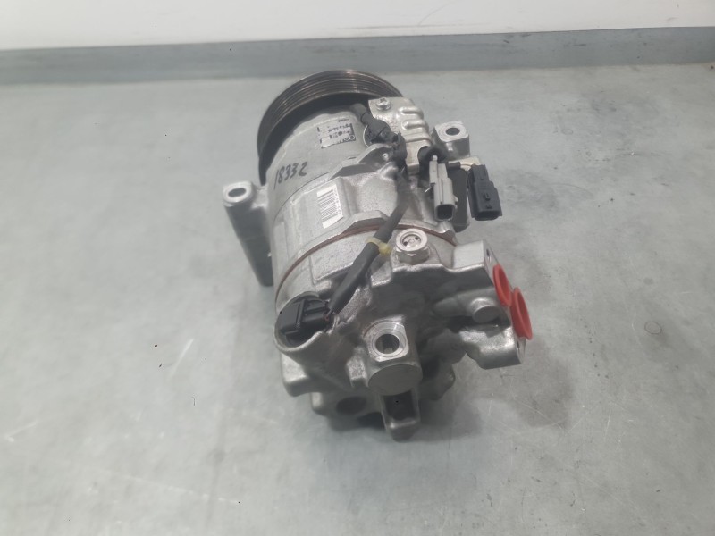 Recambio de compresor aire acondicionado para nissan qashqai ii (j11, j11_) 1.2 dig-t referencia OEM IAM 926004EB0A  