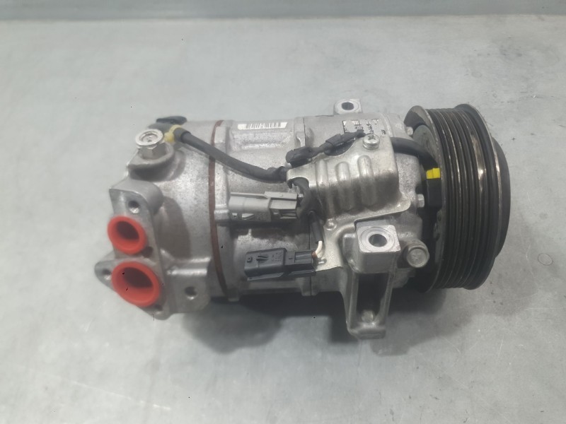 Recambio de compresor aire acondicionado para nissan qashqai ii (j11, j11_) 1.2 dig-t referencia OEM IAM 926004EB0A  