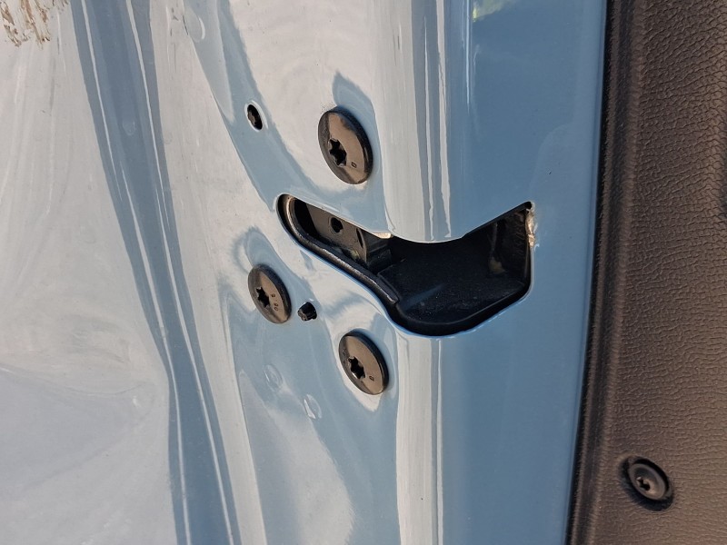 Recambio de cerradura puerta delantera izquierda para citroën c3 iv 1.2 puretech referencia OEM IAM 9845630380  