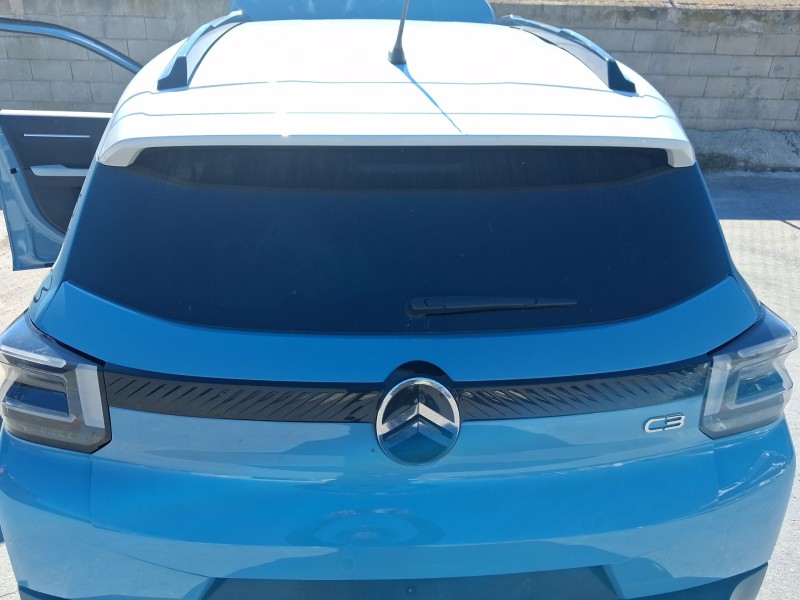 Recambio de porton trasero para citroën c3 iv 1.2 puretech referencia OEM IAM 9861672080  