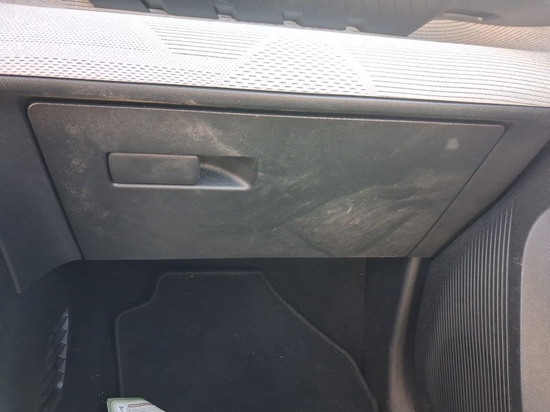 Recambio de guantera para citroën c3 iv 1.2 puretech referencia OEM IAM 98600321ZD  