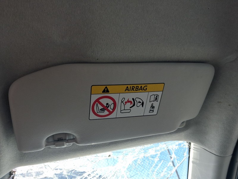 Recambio de parasol derecho para citroën c3 iv 1.2 puretech referencia OEM IAM 98456066UW  
