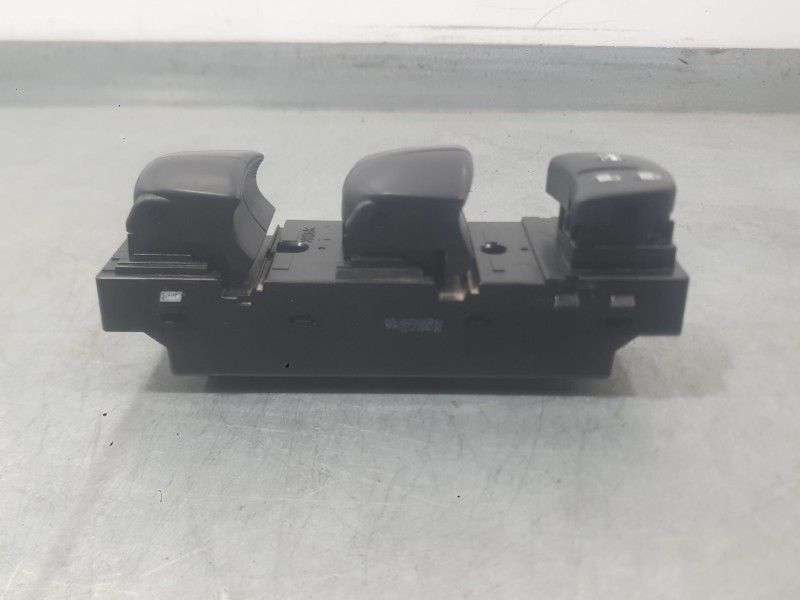 Recambio de mando elevalunas delantero izquierdo para nissan qashqai ii (j11, j11_) 1.2 dig-t referencia OEM IAM 25401HV02B  