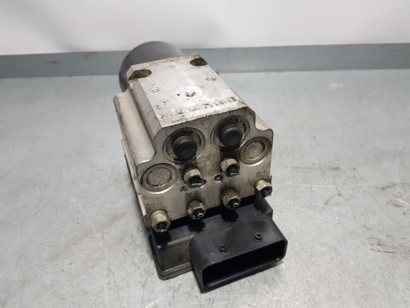 Recambio de abs para saab 9-3 sport sedán linear sport referencia OEM IAM 15114115C 54085190C TRW