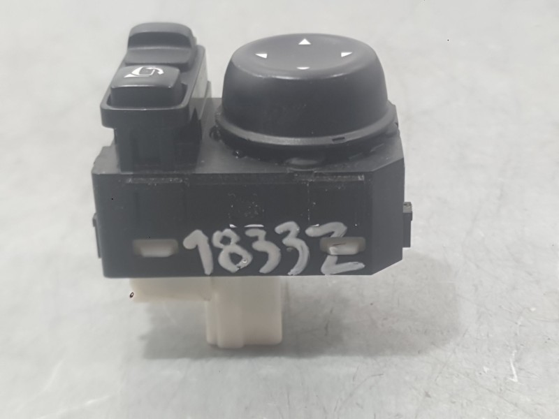 Recambio de mando retrovisor para nissan qashqai ii (j11, j11_) 1.2 dig-t referencia OEM IAM 255704EA1B  