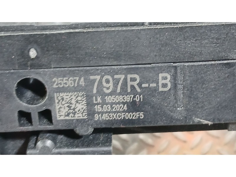 Recambio de mando luces y limpia para dacia sandero iii 1.0 tce 90 eco-g referencia OEM IAM 255674797R  