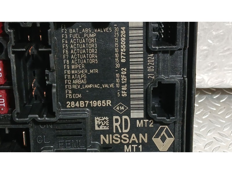 Recambio de caja reles / fusibles para dacia sandero iii 1.0 tce 90 eco-g referencia OEM IAM   