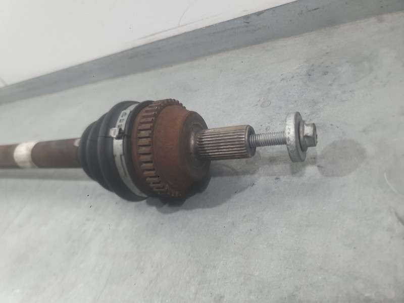 Recambio de transmision trasera derecha para smart fortwo coupé (451) 1.0 (451.331, 451.380) referencia OEM IAM A4513570601  
