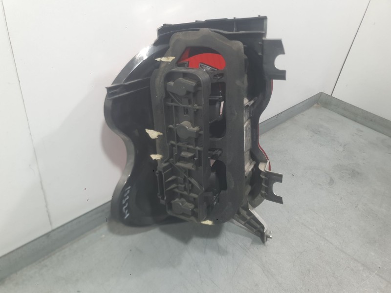 Recambio de piloto trasero derecho para smart fortwo coupé (451) 1.0 (451.331, 451.380) referencia OEM IAM A4518200264CJ4A  