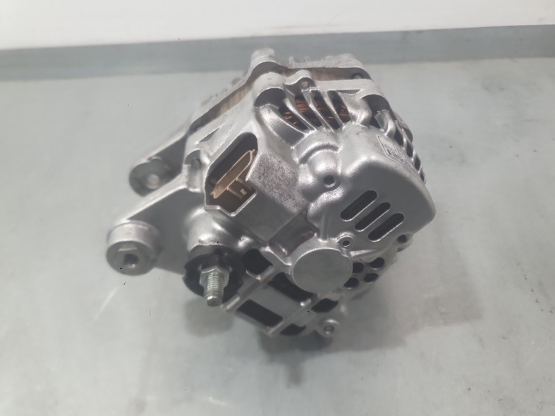 Recambio de alternador para smart fortwo coupé (451) 1.0 (451.331, 451.380) referencia OEM IAM A1321540001  