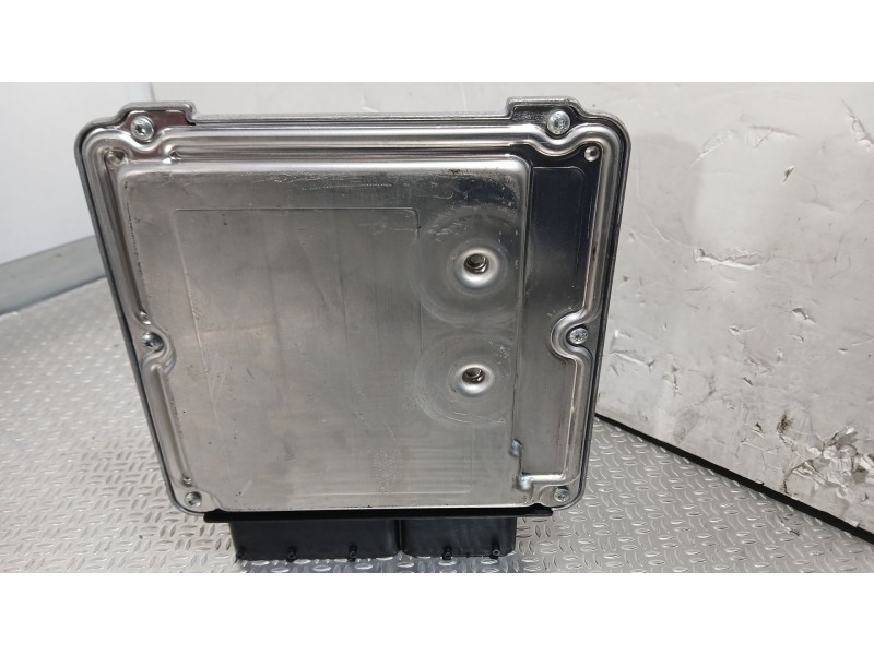 Recambio de centralita motor uce para audi a4 b7 avant (8ed) 2.0 tdi 16v referencia OEM IAM 03G906016GN  