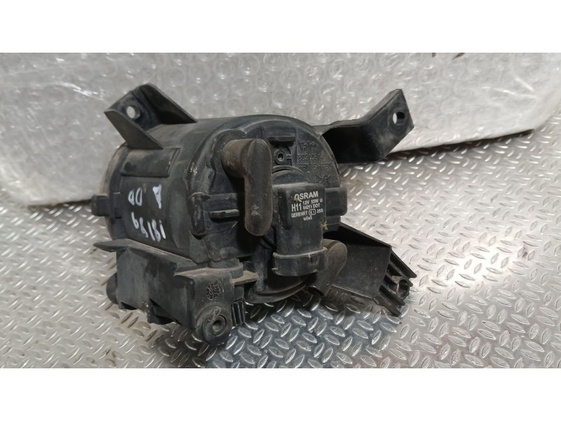 Recambio de faro antiniebla derecho para audi a4 b7 avant (8ed) 2.0 tdi 16v referencia OEM IAM 8E0941700E  