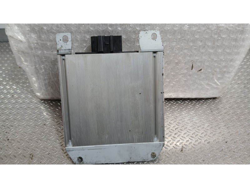 Recambio de amplificador radio para audi a4 b7 avant (8ed) 2.0 tdi 16v referencia OEM IAM   