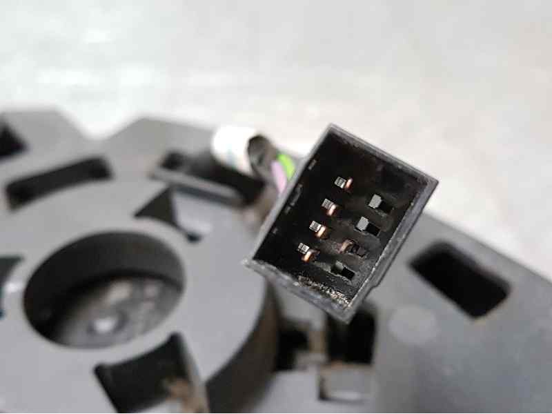 Recambio de retrovisor derecho para seat ibiza (6j5) stylance / style referencia OEM IAM  5 PINS ELECTRICO