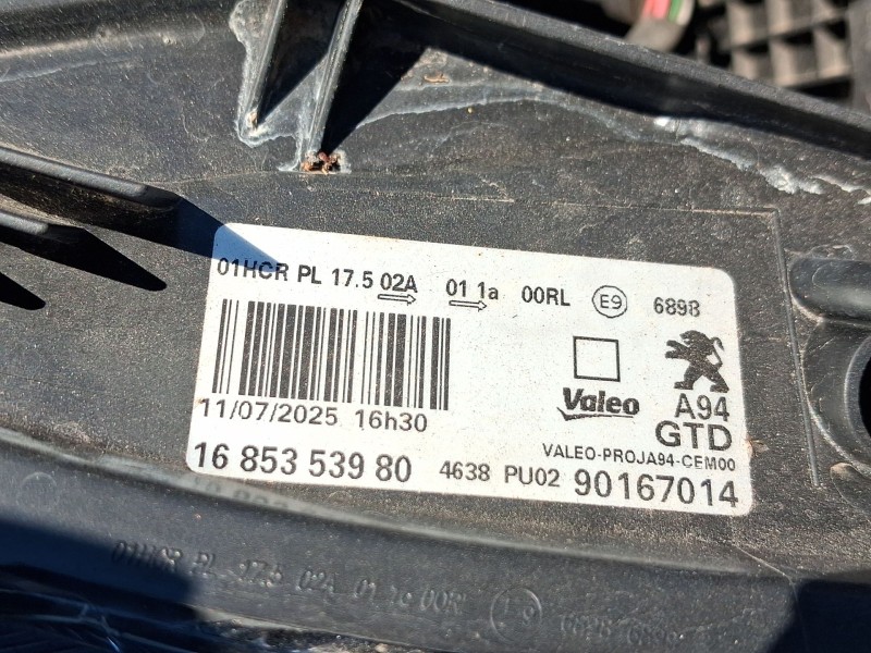Recambio de faro izquierdo para peugeot 2008 i (cu_) 1.2 puretech 82 referencia OEM IAM 1685353980  