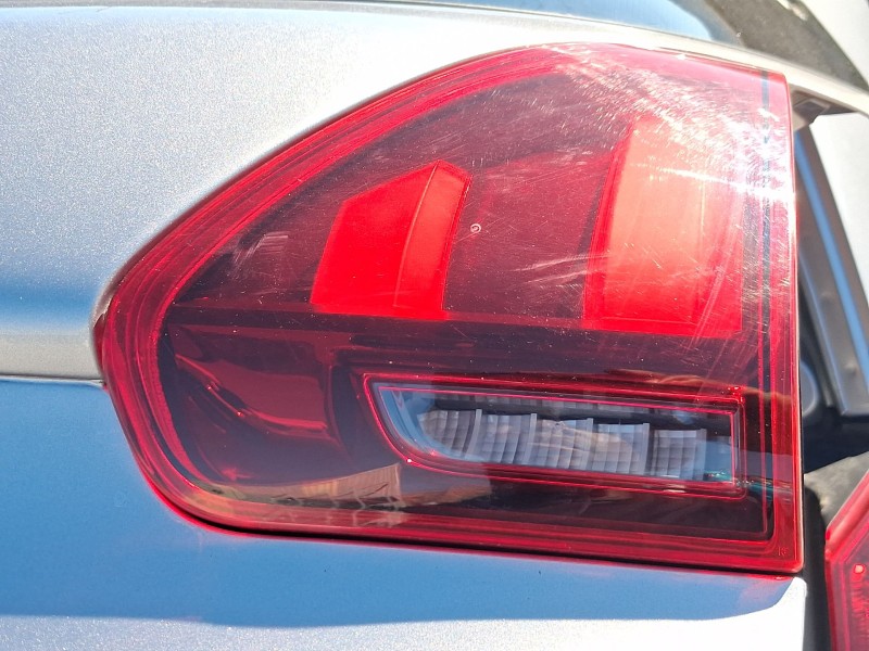 Recambio de piloto trasero derecho interior para peugeot 2008 i (cu_) 1.2 puretech 82 referencia OEM IAM 9814757280  