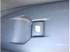 MANDO ELEVALUNAS DELANTERO DERECHO 96751115ZD 