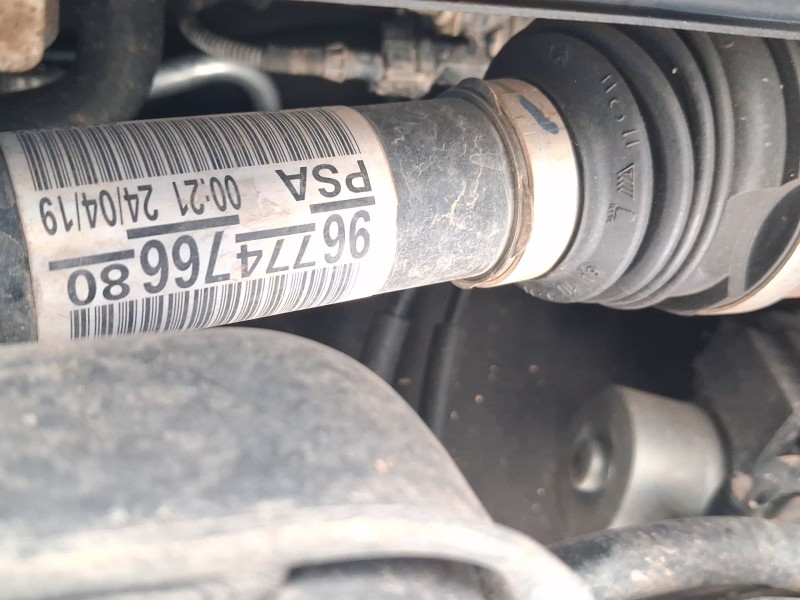 Recambio de transmision delantera derecha para peugeot 2008 i (cu_) 1.2 puretech 82 referencia OEM IAM 9677476680  