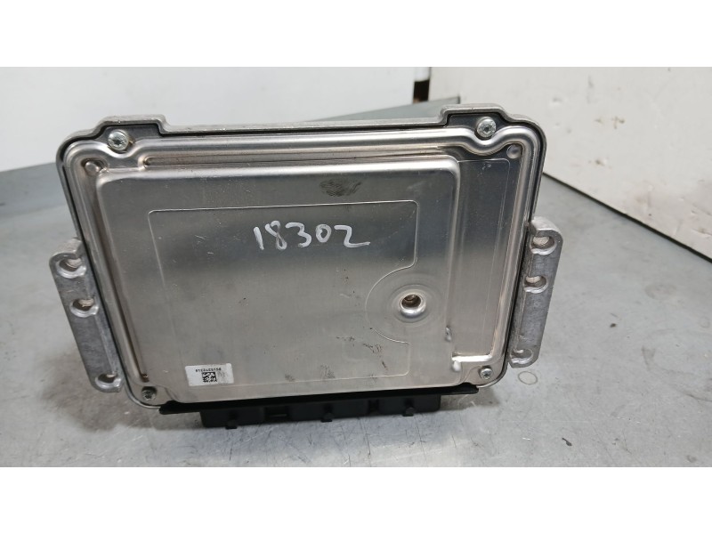 Recambio de centralita motor uce para peugeot 3008 i monospace (0u_) 1.6 hdi referencia OEM IAM 1943QW  