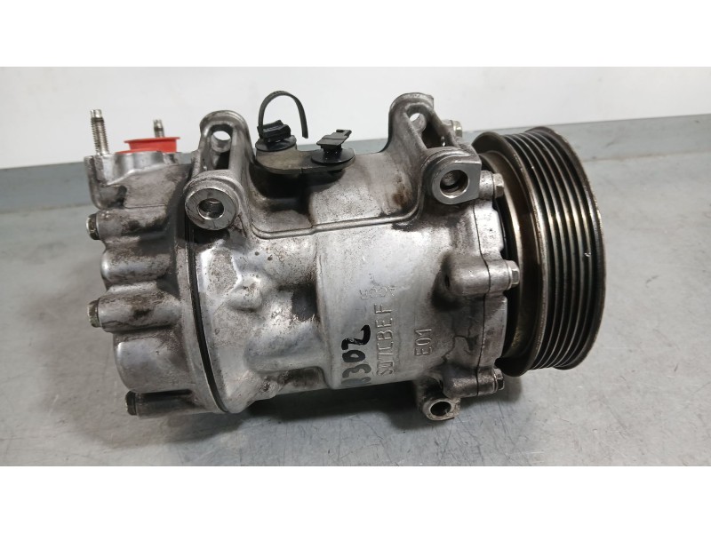 Recambio de compresor aire acondicionado para peugeot 3008 i monospace (0u_) 1.6 hdi referencia OEM IAM 9825868180 6453ZC 