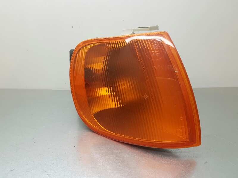 Recambio de piloto delantero derecho para volkswagen passat berlina (3a2) referencia OEM IAM   