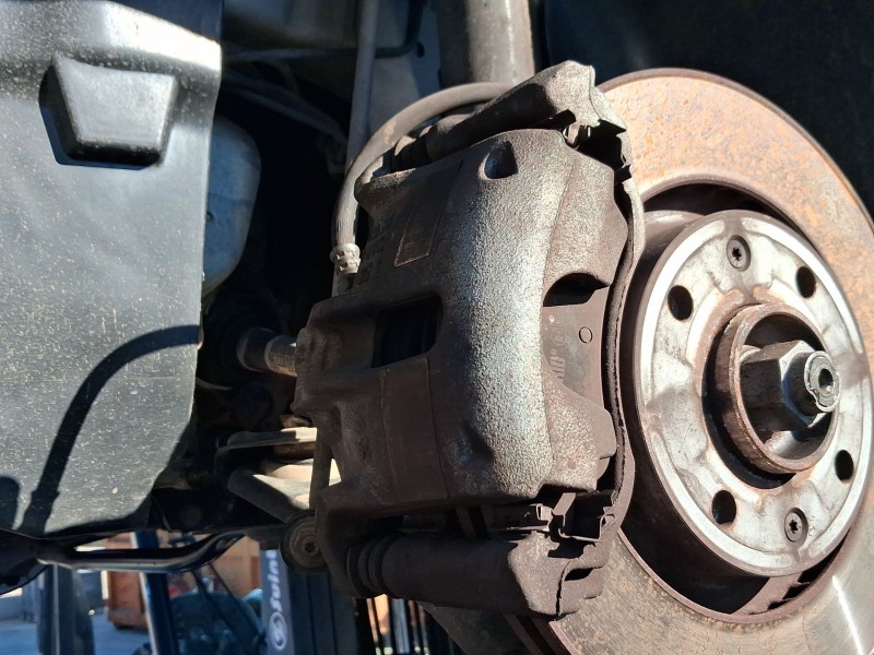 Recambio de pinza freno delantera izquierda para peugeot 2008 i (cu_) 1.2 puretech 82 referencia OEM IAM 1617292080  