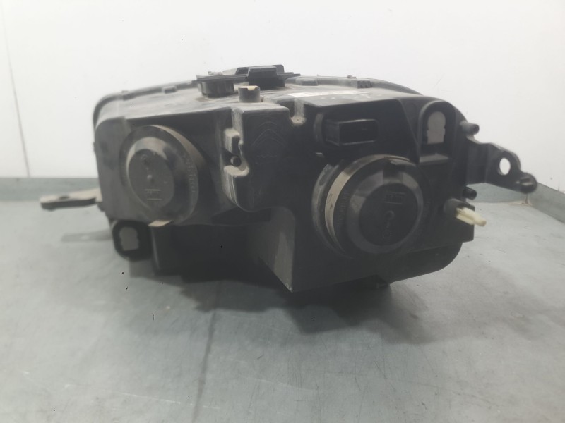 Recambio de faro derecho para citroën berlingo (er_, ec_) 1.5 bluehdi 100 referencia OEM IAM 9816825080  