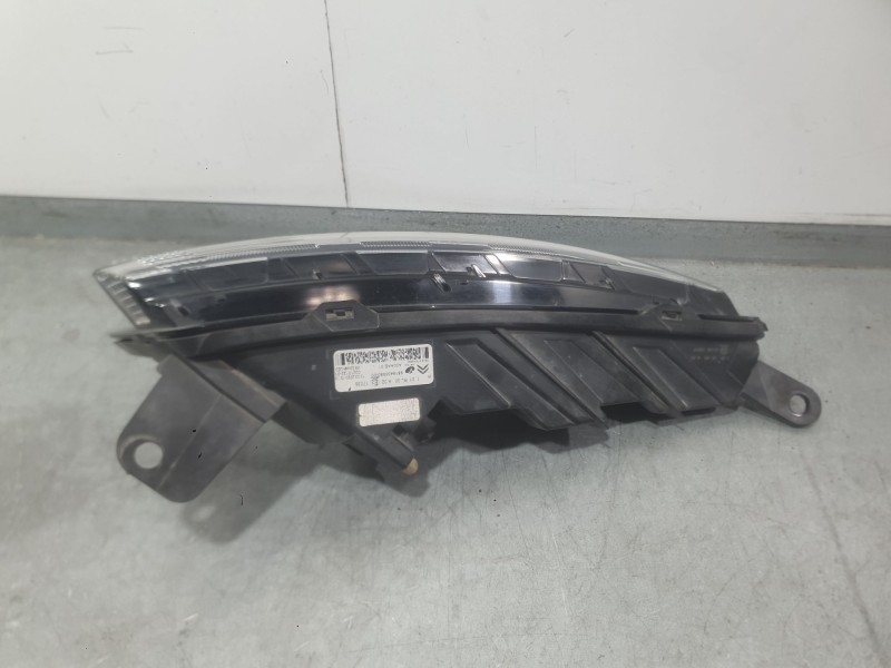 Recambio de piloto delantero derecho para citroën berlingo (er_, ec_) 1.5 bluehdi 100 referencia OEM IAM   