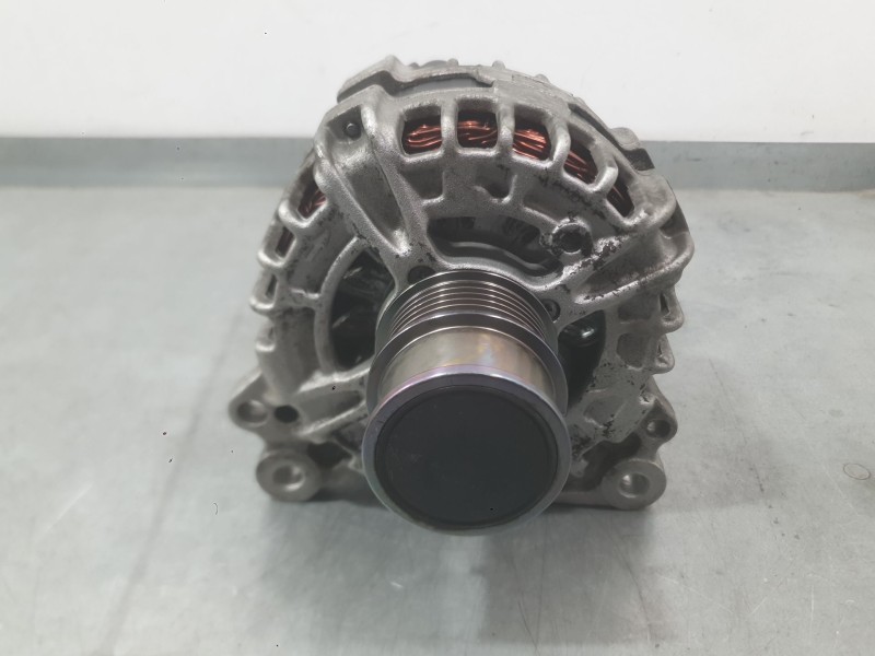 Recambio de alternador para volkswagen golf vii (5g1, bq1, be1, be2) 1.4 tsi referencia OEM IAM 04E903015PX 04E903015P 