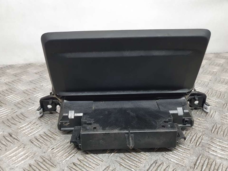 Recambio de sistema navegacion gps para peugeot 5008 gt referencia OEM IAM 9828418380 503018800213 