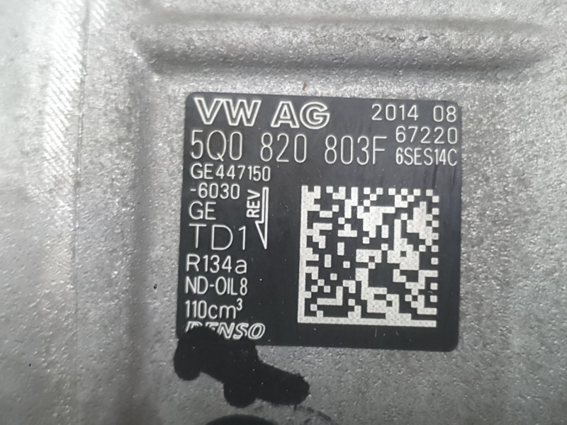 Recambio de compresor aire acondicionado para volkswagen golf vii (5g1, bq1, be1, be2) 1.4 tsi referencia OEM IAM 5Q0816803D  
