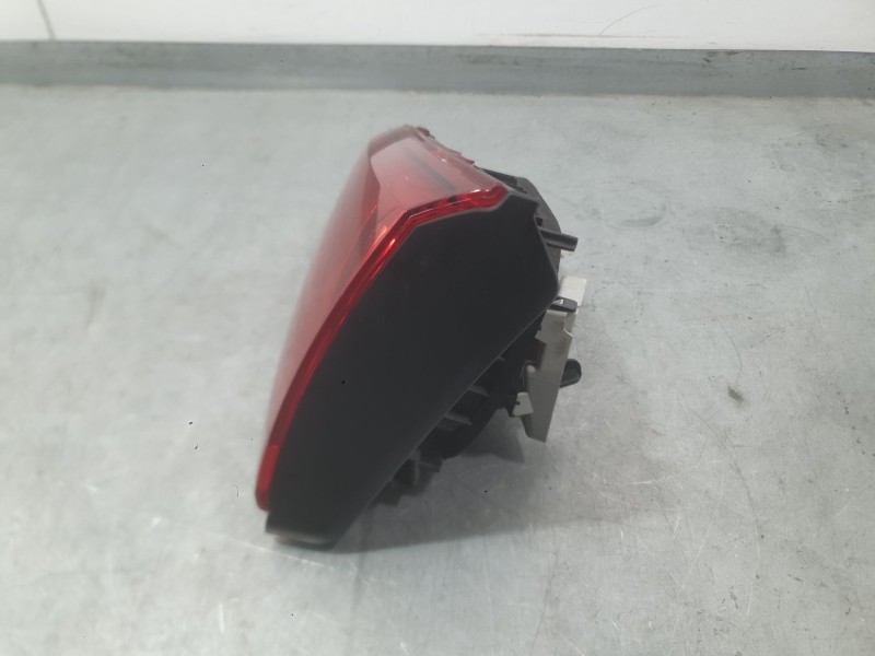 Recambio de piloto trasero derecho interior para volkswagen golf vii (5g1, bq1, be1, be2) 1.4 tsi referencia OEM IAM 5G0945094AE
