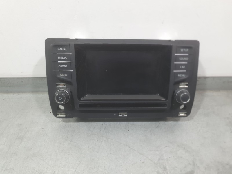 Recambio de sistema audio / radio para volkswagen golf vii (5g1, bq1, be1, be2) 1.4 tsi referencia OEM IAM   