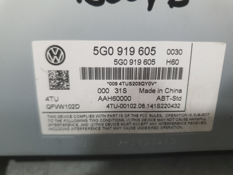Recambio de sistema audio / radio para volkswagen golf vii (5g1, bq1, be1, be2) 1.4 tsi referencia OEM IAM   