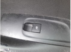 MANDO ELEVALUNAS DELANTERO DERECHO 13408448 