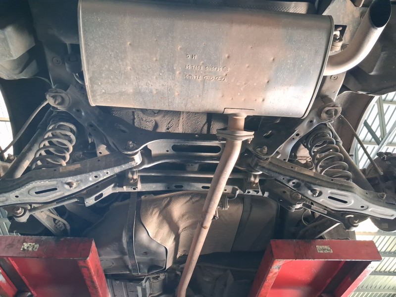 Recambio de puente trasero para hyundai tucson (tl, tle) 1.7 crdi referencia OEM IAM 55405D7000  