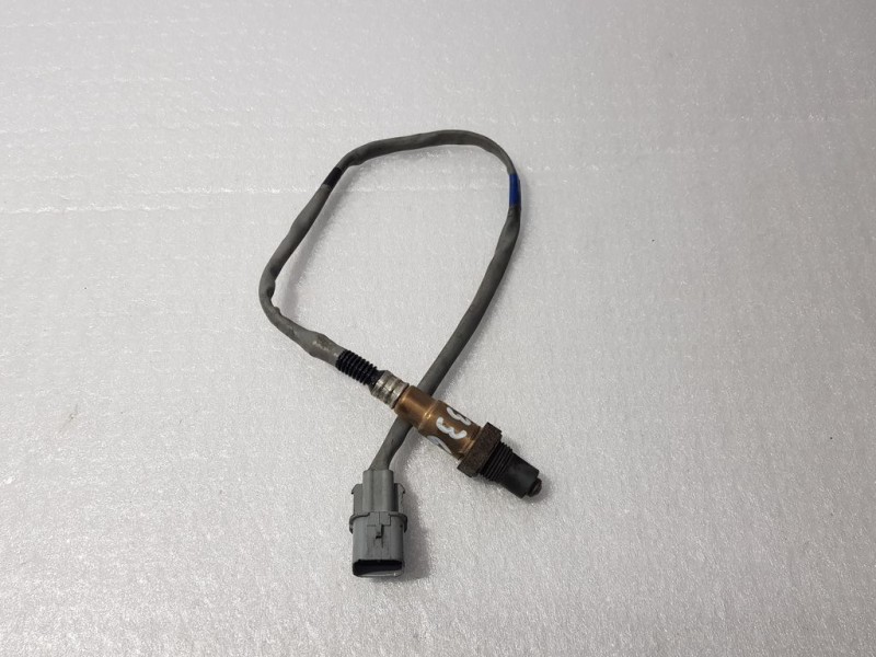 Recambio de sonda lambda para kia niro emotion plug-in hybrid referencia OEM IAM 9025030133 3921003140 KEFICO