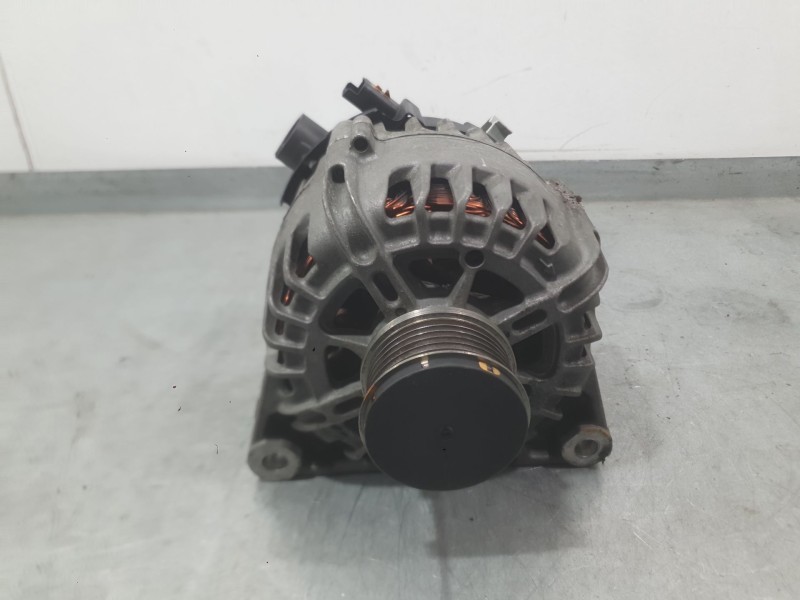 Recambio de alternador para peugeot 2008 ii (ud_, us_, uy_, uj_, ur_, uc_) 1.5 bluehdi 130 referencia OEM IAM 9835688980  